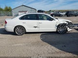 Volkswagen Passat 1.8T Sport 1VWBT7A35EC089908 fotografie