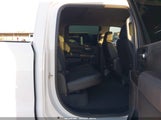 Chevrolet Silverado  4Wd Short Bed Lt Trail Boss 3GCPYFEDXLG270469 photo