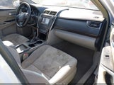 Toyota Camry Le 4T1BF1FK0HU425823 снимка