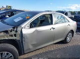 Toyota Camry Le 4T4BF1FK9ER388918 снимка