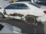 Toyota Camry Le 4T1BF1FK2EU381366 снимка