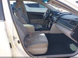 Toyota Camry Le 4T1BF1FK9EU385706 снимка