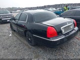 Lincoln Town Car Signature Limited 2LNBL8CV0BX750651 photo