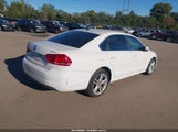 Volkswagen Passat 2.0L Tdi Se 1VWBV7A32FC030892 снимка