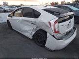 Toyota Prius Three JTDKN3DU6E0360776 снимка