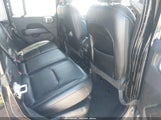 Jeep Wrangler 4Xe Unlimited Sahara 4X4 1C4JJXP67NW275910 снимка