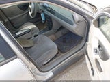Chevrolet Classic 1G1ND52F34M678144 снимка