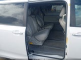 Toyota Sienna Xle V6 5TDYK3DC7BS013637 снимка