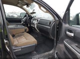 Toyota Tundra Sr5 5.7L V8 5TFUY5F18EX393994 fotografie
