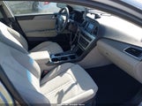 Hyundai Sonata Hybrid Se KMHE24L1XGA020851 fotografie