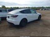 Tesla Model Y Long Range Dual Motor All-Wheel Drive 7SAYGAEE0SF223994 снимка