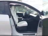Tesla Model Y Long Range Dual Motor All-Wheel Drive 7SAYGAEE0SF223994 снимка