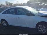 Chevrolet Cruze Ls Auto 1G1PA5SHXF7178793 снимка