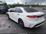 Toyota Corolla Le JTDEPMAE8MJ180668 снимка