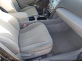Toyota Camry Le 4T1BE46K39U400131 снимка