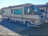Chevrolet P30 1GBJP37W9F3332221 снимка