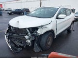 Nissan Rogue Sport S JN1BJ1CR6JW250270 снимка