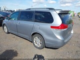 Toyota Sienna Xle V6 8 Passenger 5TDYK3DCXCS235154 photo