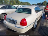 Lincoln Town Car Cartier 1LNHM83W13Y646283 fotografie