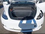 Tesla Model Y Long Range Dual Motor All-Wheel Drive 7SAYGAEE1NF336521 снимка