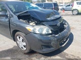 Toyota Corolla Le 1NXBU40E09Z164074 снимка