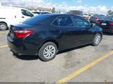 Toyota Corolla Le 5YFBURHE1JP780955 снимка
