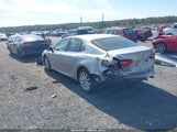 Toyota Camry Le 4T1B11HK7JU116450 photo