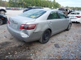 Toyota Camry Le 4T1BE46K07U506100 снимка