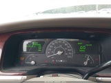 Lincoln Town Car Signature 1LNHM81W84Y640937 снимка