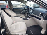 Toyota Highlander Le 5TDZARFH0KS044487 снимка