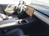 Tesla Model Y Awd/Long Range Dual Motor All-Wheel Drive 7SAYGDEE4PF749862 fotografie