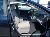 Toyota Camry Le 4T1BF1FK3CU073183 снимка