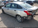Ford Focus S 1FADP3E29EL411837 fotografie