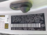 Toyota Prius Le JTDKARFU2L3118901 снимка