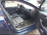 Volkswagen Jetta 2.5L Se 3VWDX7AJ5BM338343 photo