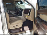 Ram  Laramie 4X4 6'4 Box 3C6UR5NL5JG142811 снимка