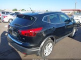 Nissan Rogue Sport Sv JN1BJ1CPXHW031871 fotografie