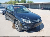 Volkswagen Tiguan 2.0T Sel WVGVV7AX6HK011916 photo