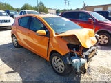 Toyota Prius C Two JTDKDTB3XF1091383 снимка