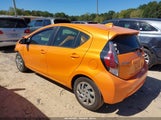 Toyota Prius C Two JTDKDTB3XF1091383 снимка