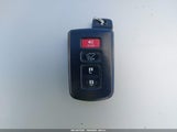 Toyota Rav4 Limited 2T3DFREV2HW545262 снимка