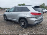 Toyota Highlander Se 5TDJZRFH3JS547032 снимка