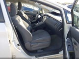 Toyota Prius Three JTDKN3DU3E1758781 снимка