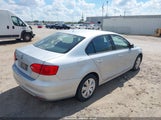 Volkswagen Jetta 2.0L S 3VW2K7AJ9CM352060 снимка