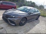 Toyota Camry Se 4T1G11AKXRU890624 photo