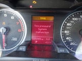 Audi A4 2.0T Premium WAUAFAFL6BN007693 снимка