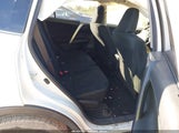 Toyota Rav4 Le JTMBFREV0JJ217253 снимка