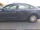 Volkswagen Passat 2.5L S 1VWAP7A33CC072411 снимка