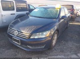 Volkswagen Passat 2.5L S 1VWAP7A33CC072411 снимка