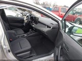 Toyota Corolla Le 5YFB4MDE4SP321638 снимка